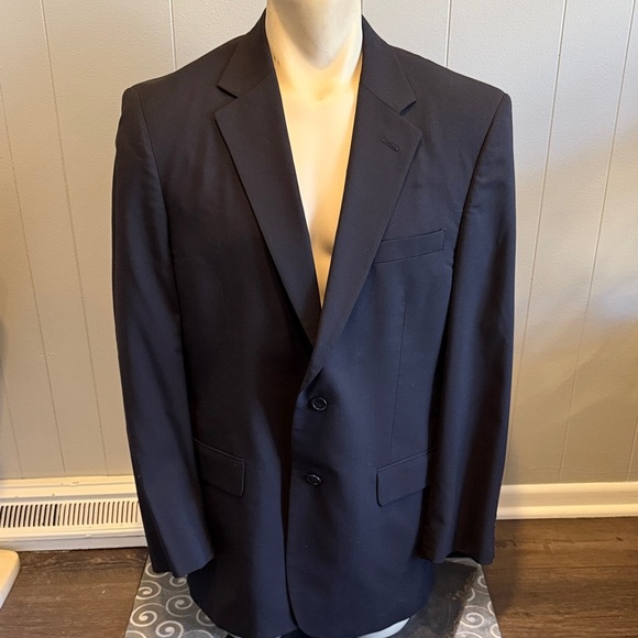 E Jos. A. Bank Men 42R Black Formal Sports coat Blazer Office Formal Wedding